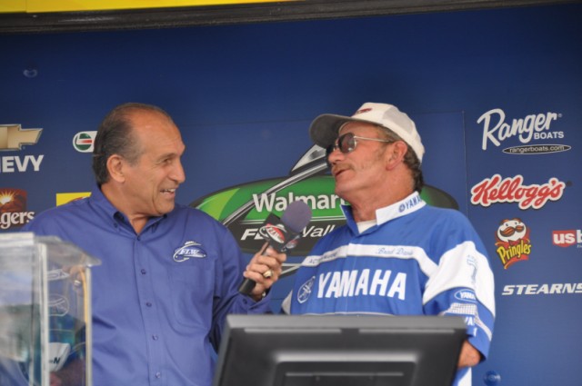 64A507F5-1D85-44F2-8802-77E825CFA644