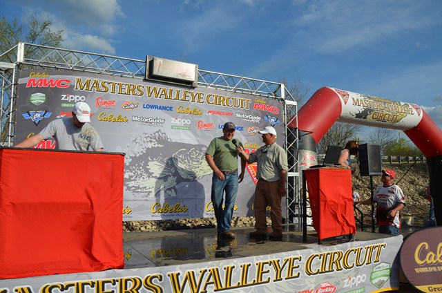 64AB37A8-3D0B-41F9-8D1D-90AFEB310E00