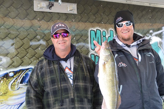 64B3740F-ECAF-4420-9E97-777E4DA55572