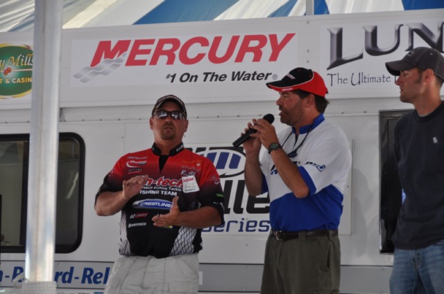 64B7D373-1693-4488-A7DC-D6ACD1AF610A