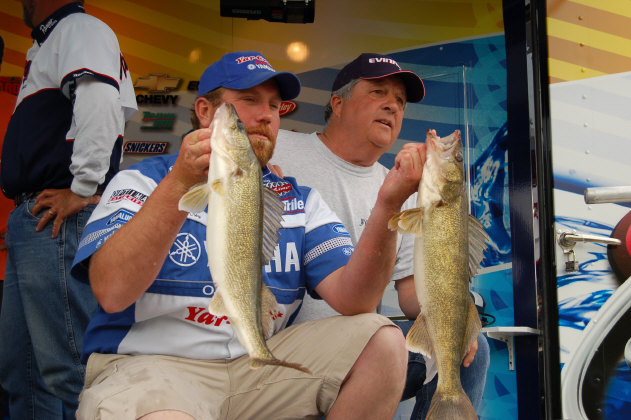 64B886B1-9AD0-49E0-916F-C4255E6240D8