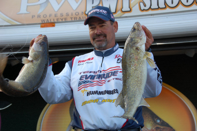 64E29610-8A08-4451-B04C-963E3294FEB7