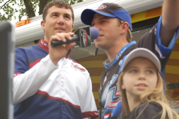 64E823B2-C434-4732-B244-CEDD4F346EC3