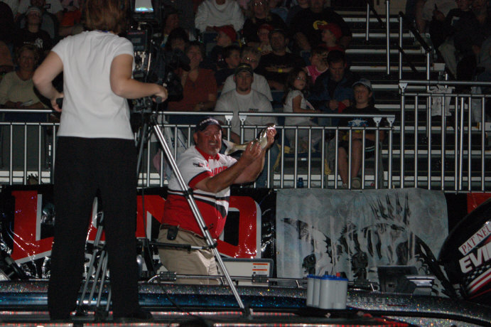 64EC0E40-8008-4DDD-9F5C-49503389EE2E