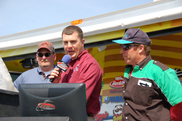 65147299-917B-4A09-A6B9-6B026EFEFE09