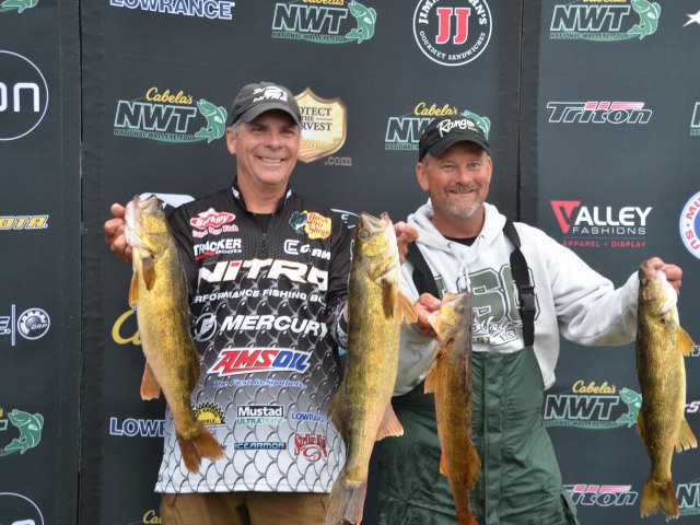 6538A777-3650-48DC-B4C1-7C70F7059AFC