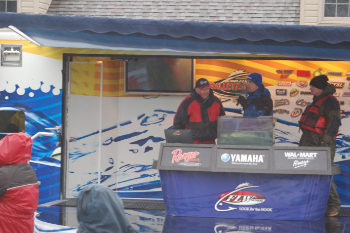 6541DC44-2794-4942-A12A-2C52C4B6DC57