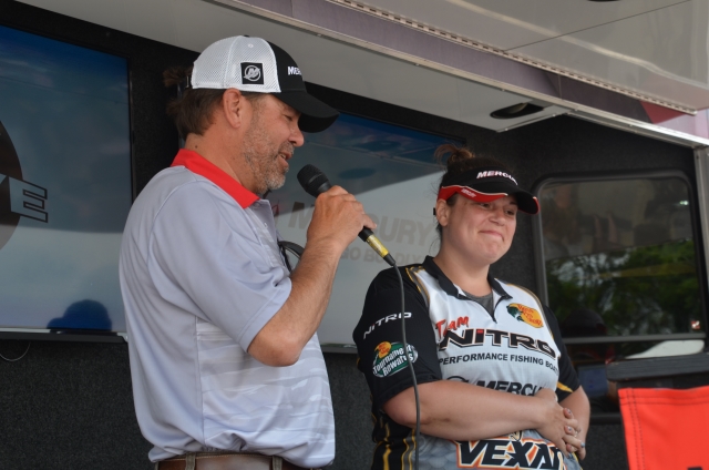 655BB058-ECEA-4FA8-8E70-5546ECC5BD45