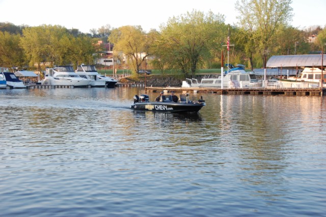 6586B1B8-1D57-4CB2-B270-40A30EAD25C4