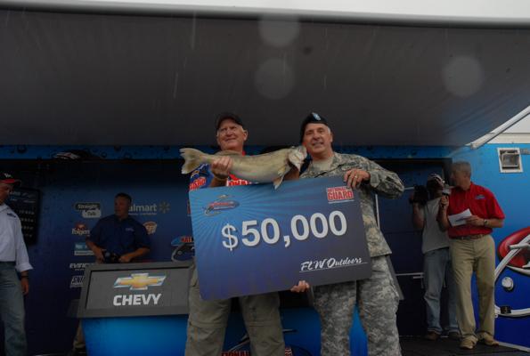 65B8C48D-85F0-431D-8011-5451A15FCB5B