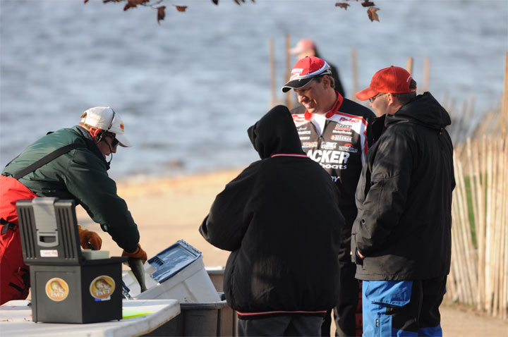 65C04431-9A50-48AF-BB67-7C4332C43A71