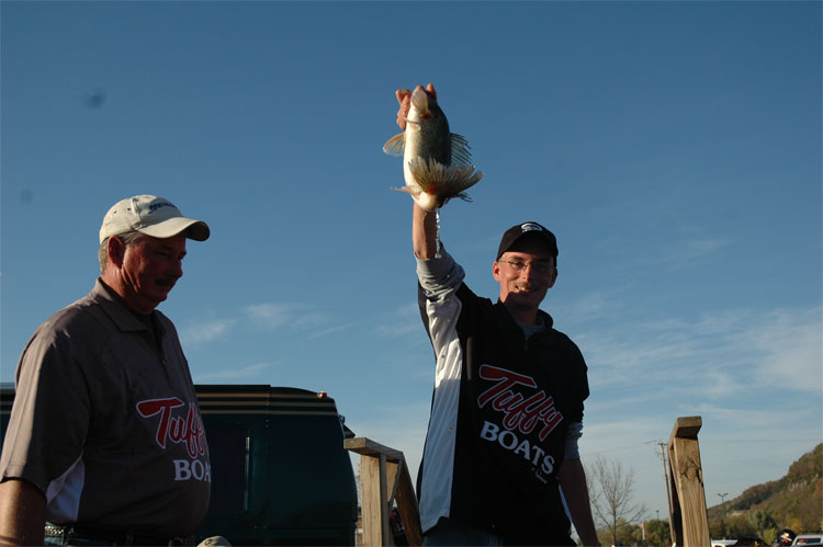 660212E6-8298-44B3-A69F-85F4A760E871