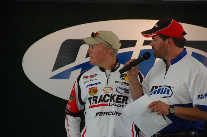 6631C2DD-27ED-48A0-9CE8-F5097D1F093C