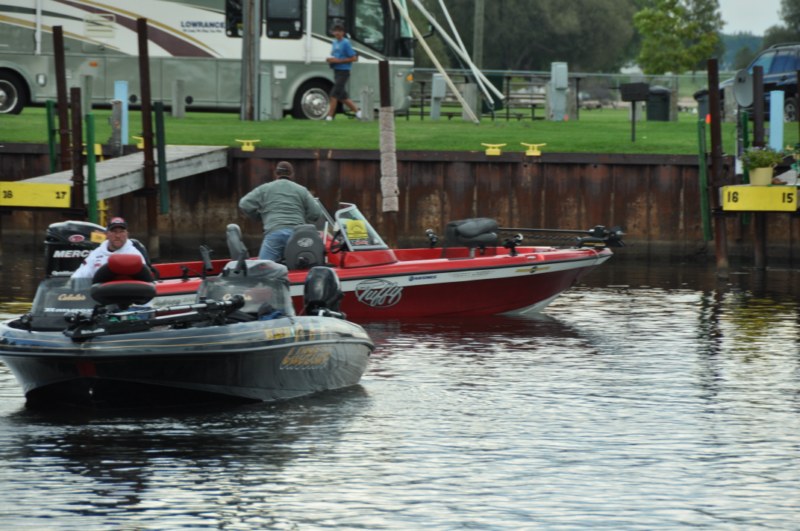 665C7E8E-F59B-44AB-8833-56A700B2941B