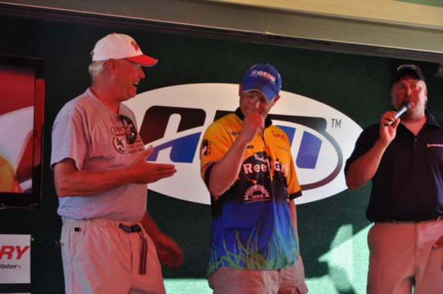 66B5C887-2168-4B33-8BD4-E70D24732161