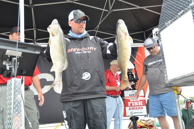 66BD15AB-E94F-476E-A682-1D2EB465FDE6