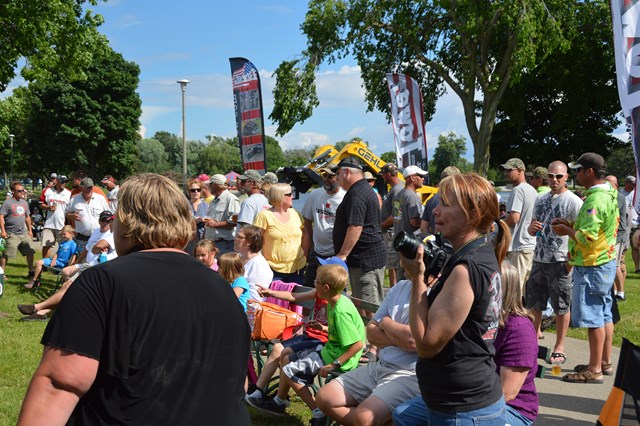 66FE0F2E-988E-4C53-A791-3F05EF08433E