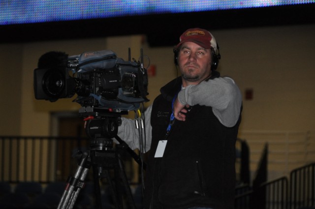 6736BF35-4BC7-4012-9233-DAAB412DBE0C