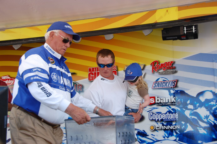 675A4DA4-D317-4160-AA35-192FF17FDC38