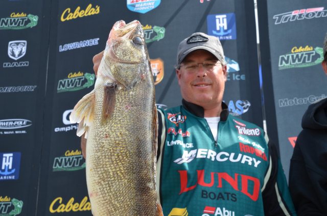 6784438B-528A-40DE-BACC-F7F4365BBB59