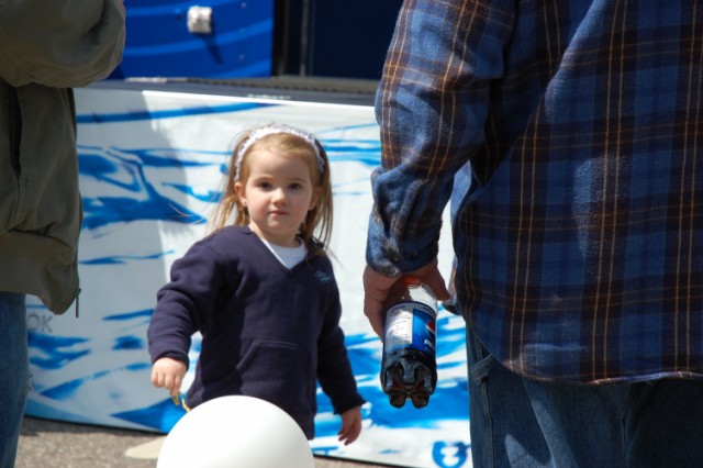 67A90F40-E627-463B-A798-C88E946E7C1C