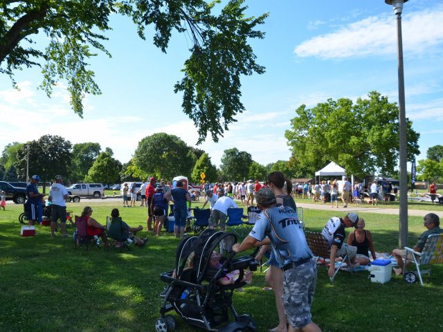 67D81D09-42B4-4066-B220-07187B25E1D5