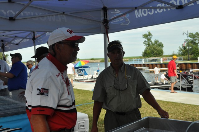 67DE5F05-91C5-43D1-9749-63B7D72C9B7C