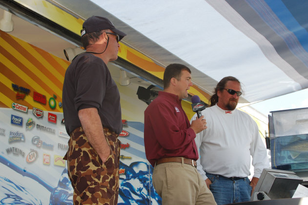 67E6F4E0-101B-4ED1-B9C9-18CEBB2B1B3E