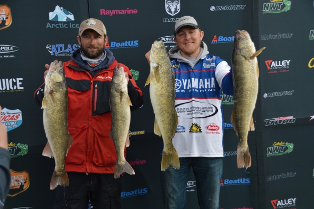 67FE2E13-4A67-4EE6-8BB1-06069886AE4D