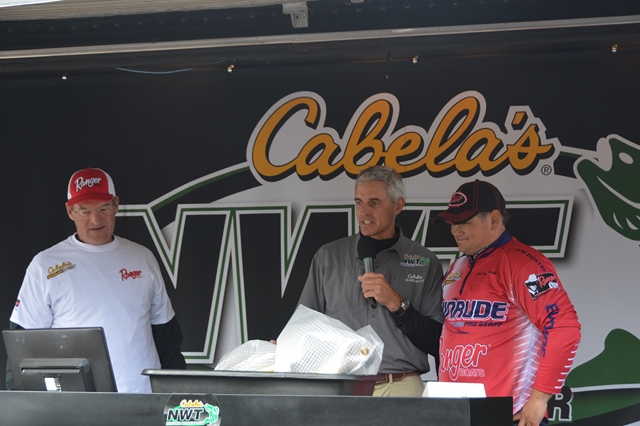 6818B0BA-2212-4297-BC86-7BBFAF645B21