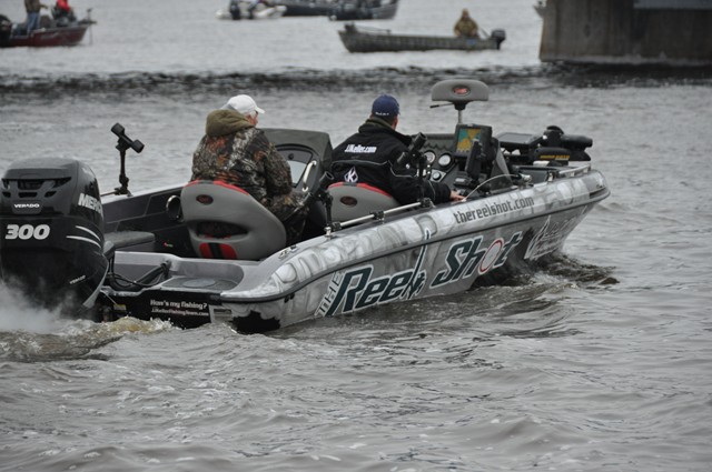 6834C315-95AD-4CFF-8949-5462B187F944