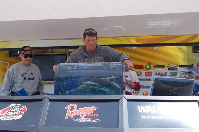 68350511-A023-4D31-9E67-5F558D31DB8A