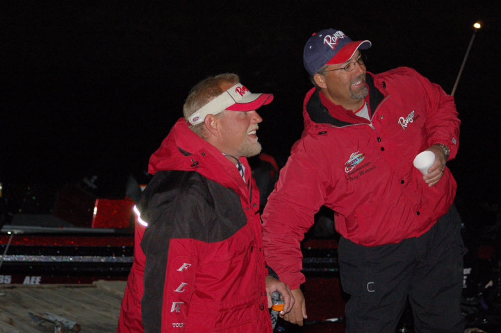 683732D9-3BAD-4403-AC85-D97598F2B5BE