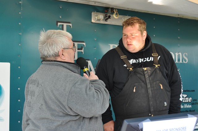 6886ADED-4F2F-45E8-88EA-06E0D00CC57E