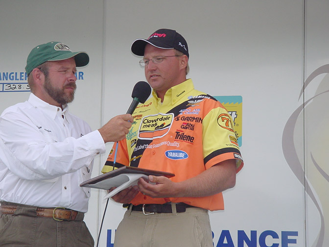 68C5F1FD-DAA4-4A21-A451-9C8054F657C7