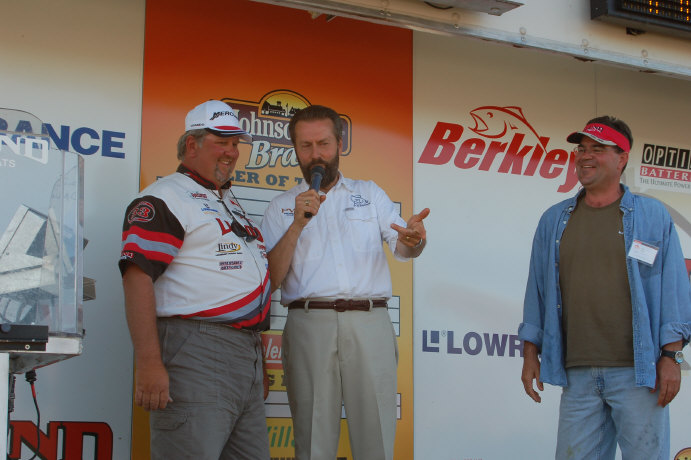 68DBBB6E-1335-4499-A21A-255D74DEBC83