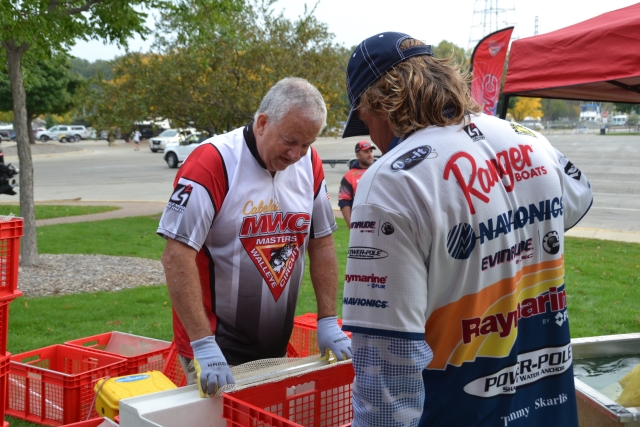 68FA6DF1-2E96-4B8B-B179-B35FED2E0E68