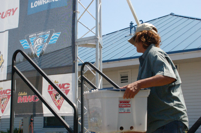 6917A1AD-3B2E-4D6F-A055-344DEBA745FE