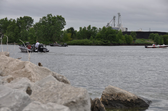 6924E5F0-2040-42B0-AC55-C54C3952E044