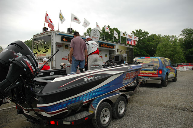 696316D0-8364-4FD9-B824-9EA09DE042BE