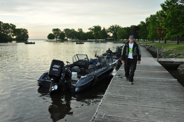 69681739-A693-405F-9DB1-09854354157B