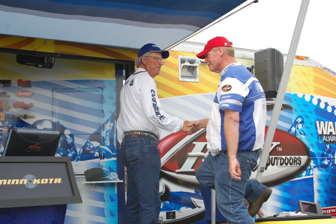 69A9D94C-1E5E-417F-A568-1B18E52C7AB5