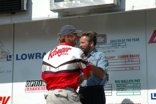 69AF4B9D-FD60-413D-8FC6-B7D4D1FE2610