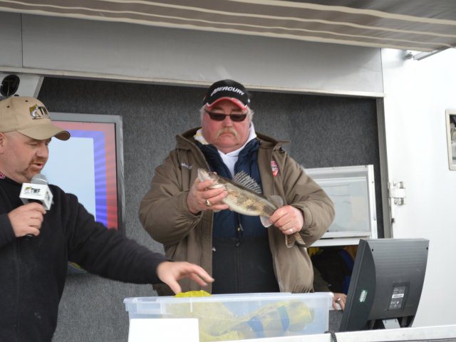 69FD50BA-B656-4142-8BE7-BF5B1213C84D