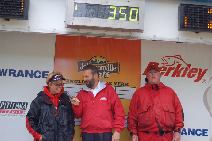 6A0022BD-8F7C-454D-AA29-8EA2A15E59F7