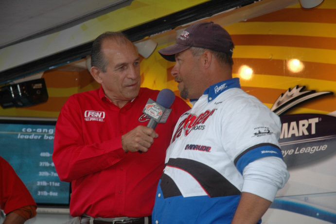 6A10C5B3-AD4A-4AEB-9A00-2A086F580808