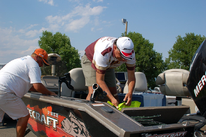 6A351674-EBD8-41FE-98D1-5264DFECF3DD