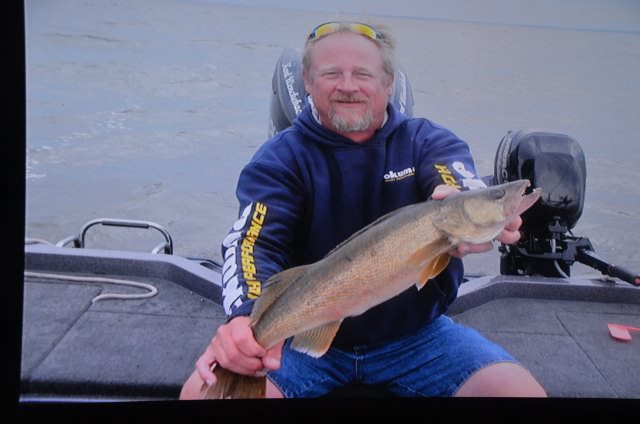 6A4169B7-FEDE-4D99-839B-E29987DF98B0