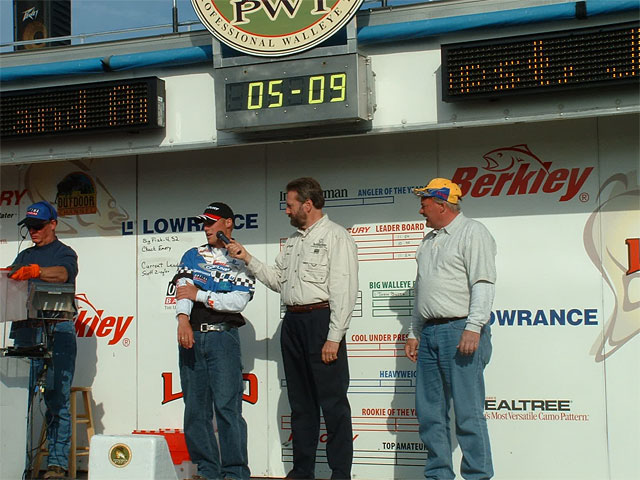 6A4D34FE-CBB8-4539-AE25-018381990222