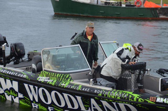 6A52827B-7023-454C-A896-E7D25359E4D0